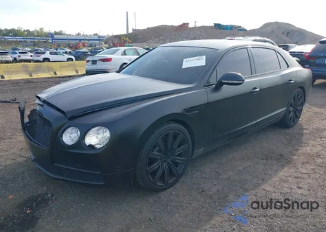 2018 Bentley Flying Spur W12 z USA, uszkodzony, nr VIN SCBEC9ZA2JC070647